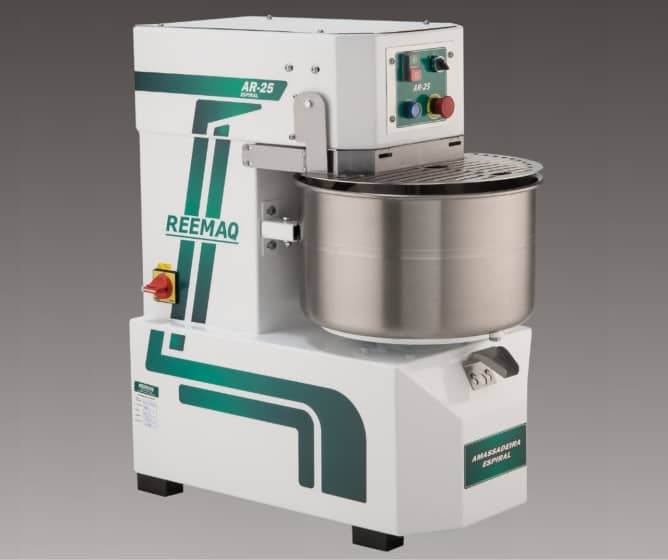Equipamentos para massas: os melhores para sua cozinha profissional